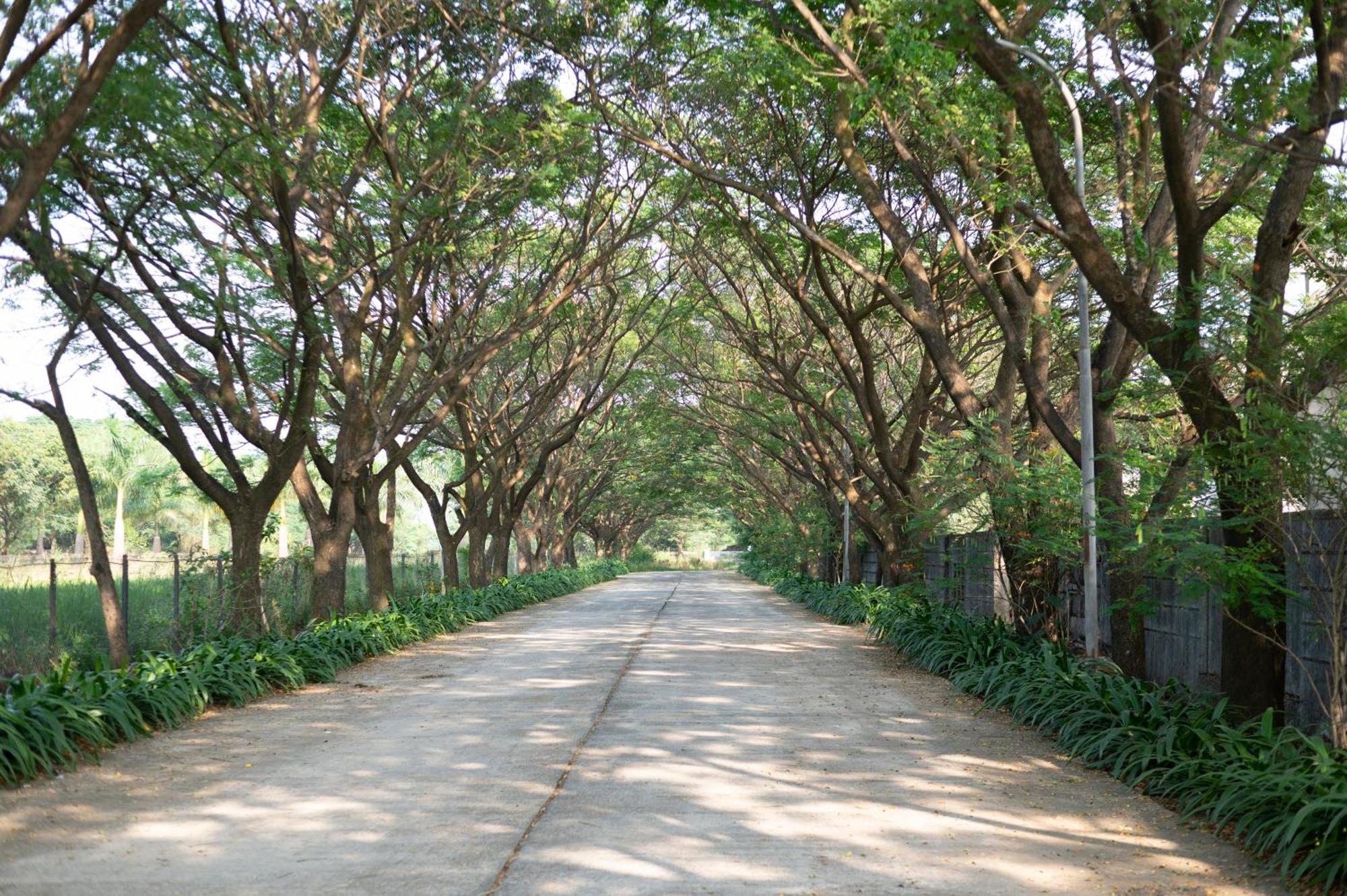 Sterling Stolen Heaven Lonavala Exterior foto